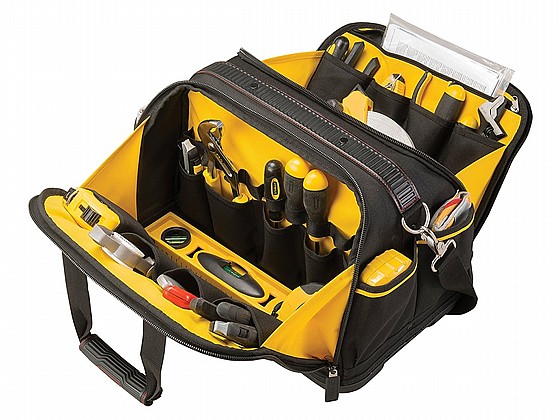 ��� ��� ����� "17 STANLEY